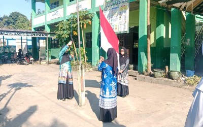 Peringatan HUT RI Ke 81 di MIN 2 Kapuas